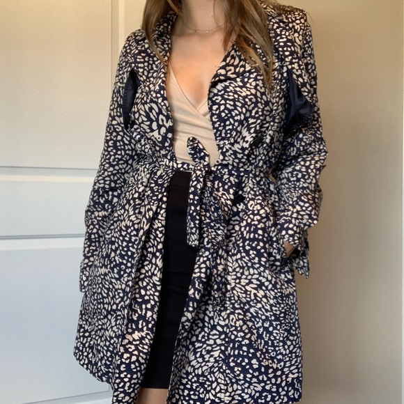 Animal Print Trench Coat - Picture 3 of 13